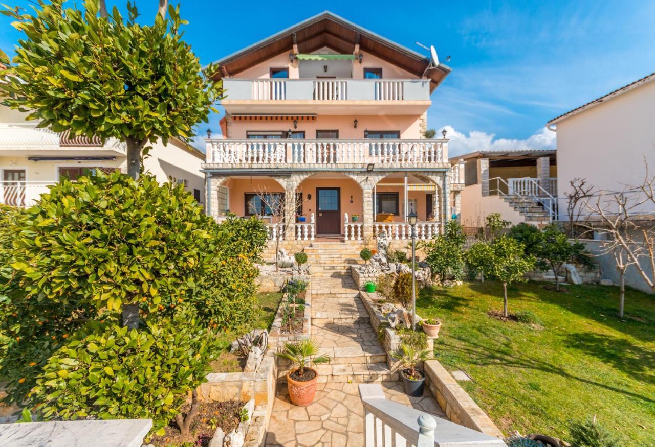 Mustel Travel Apartments Sveti Petar  Bagian luar foto