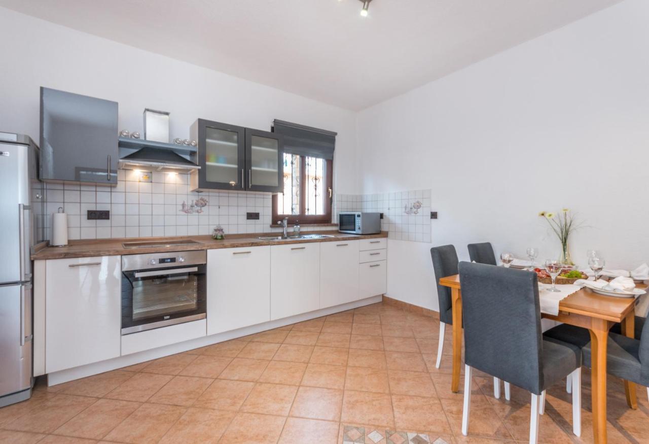 Mustel Travel Apartments Sveti Petar  Bagian luar foto